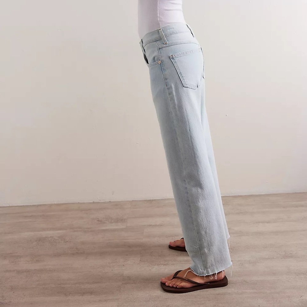 FREE PEOPLE Risk Taker High-Rise Jeans We The Free NWT Day Dream Blue Lite Wash - Picture 3 of 11